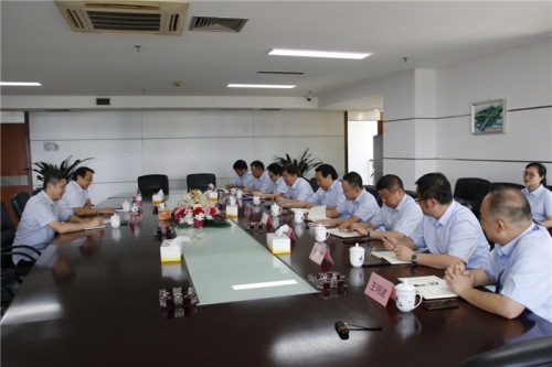 【领导关怀】市城投集团党委副书记郭东晓一行赴tyc131太阳集团城集团走访调研